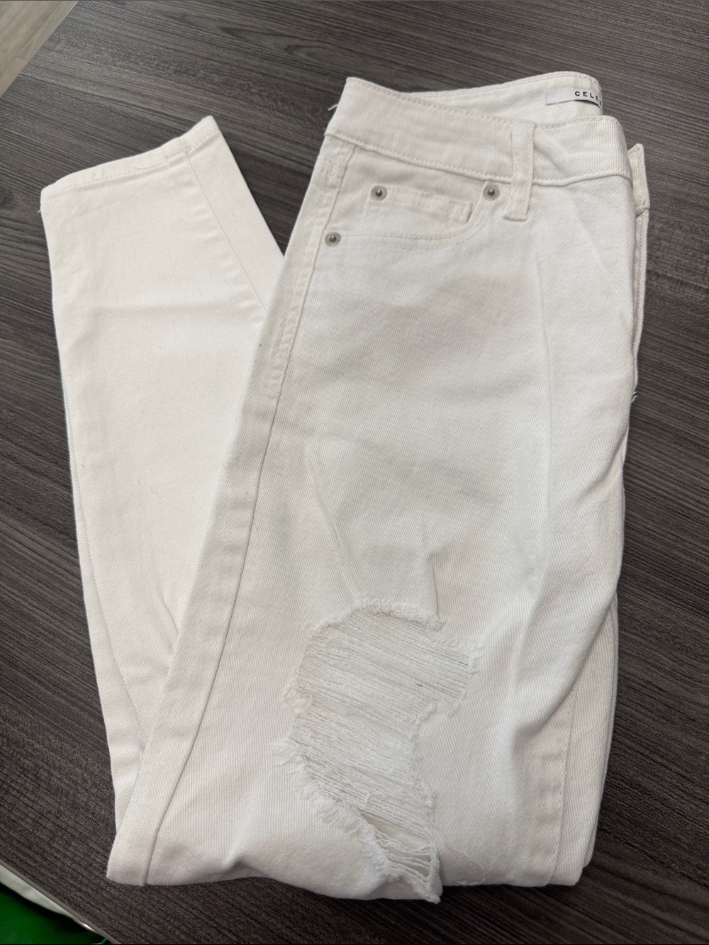 Celebrity Pink White Skinny Jeans with Distressed Knee